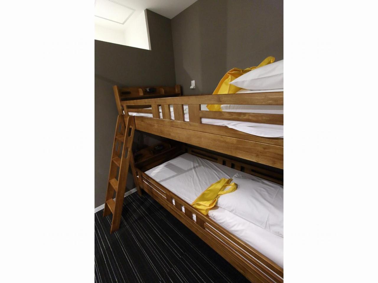 Capsule Hotel Valie Ebisucho Osaka Dış mekan fotoğraf
